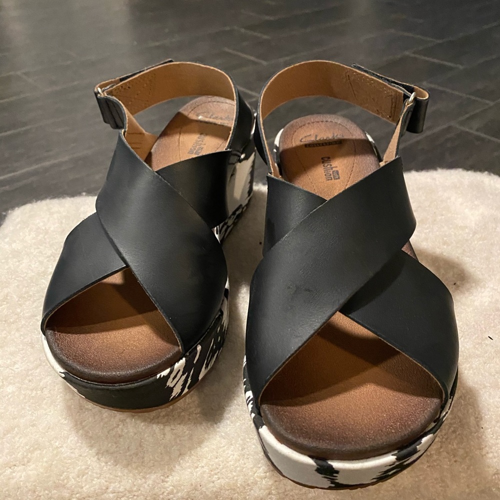 Clarks wedge super cute sandals.